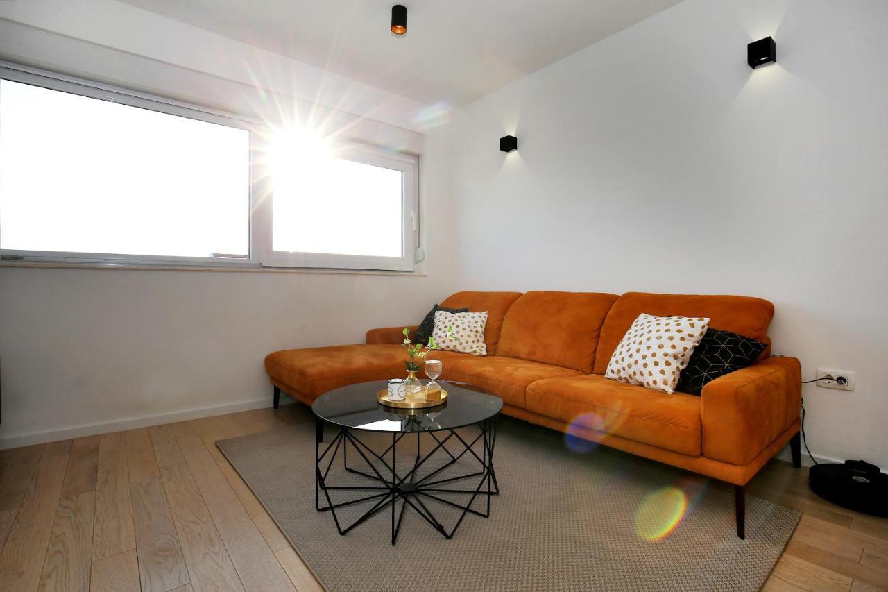 Esso Roof Terrace Apartment ซาดาร์ ภายนอก รูปภาพ
