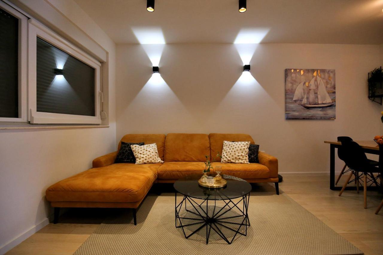 Esso Roof Terrace Apartment ซาดาร์ ภายนอก รูปภาพ