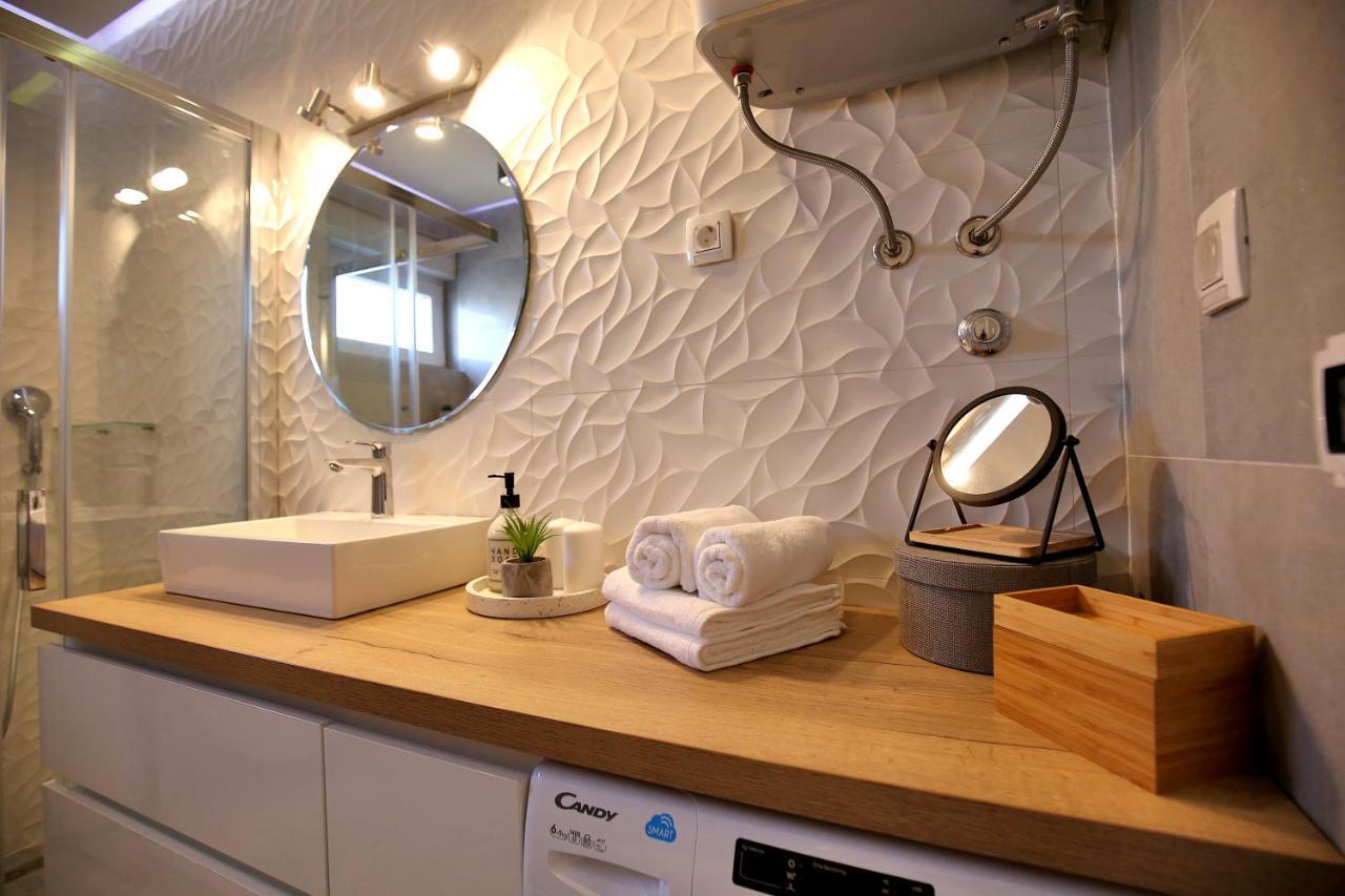 Esso Roof Terrace Apartment ซาดาร์ ภายนอก รูปภาพ