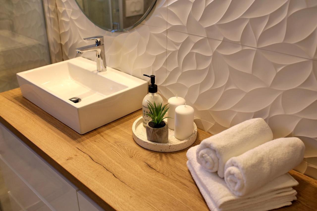 Esso Roof Terrace Apartment ซาดาร์ ภายนอก รูปภาพ