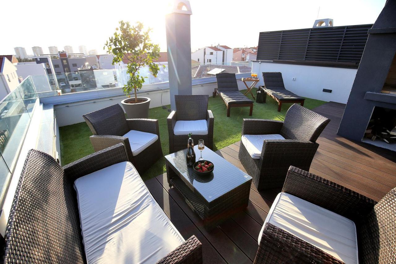 Esso Roof Terrace Apartment ซาดาร์ ภายนอก รูปภาพ